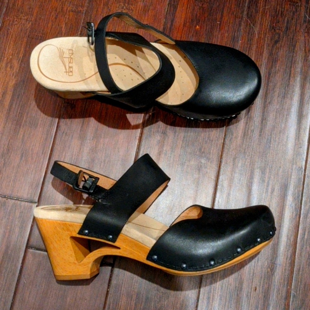 Dansko Thea